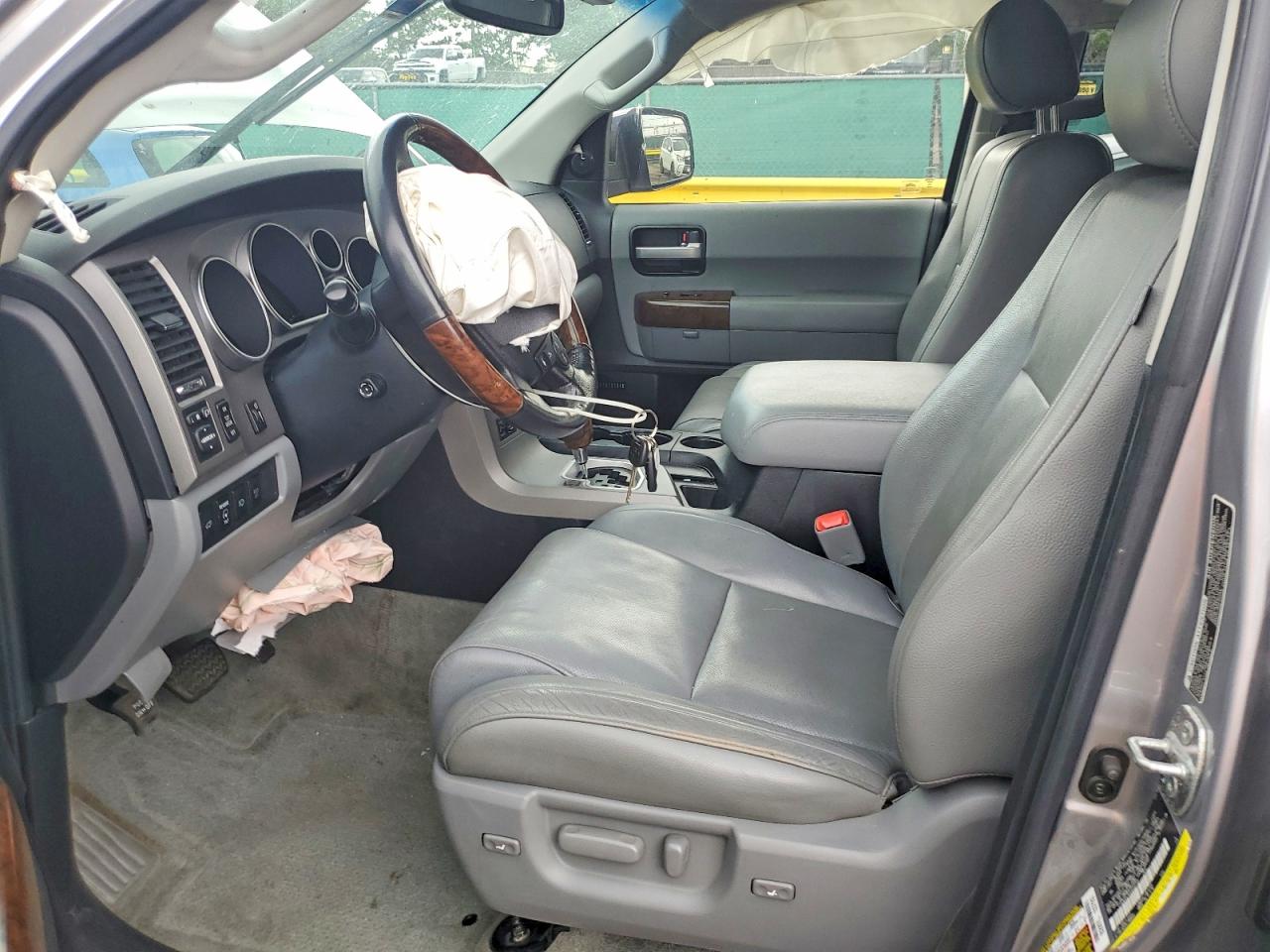 2010 Toyota Sequoia Platinum Gray vin: 5TDDW5G16AS032249