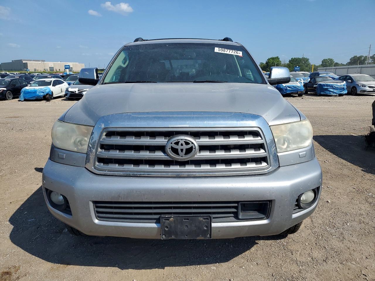 2012 Toyota Sequoia Platinum Серебряный vin: 5TDDW5G17CS058040