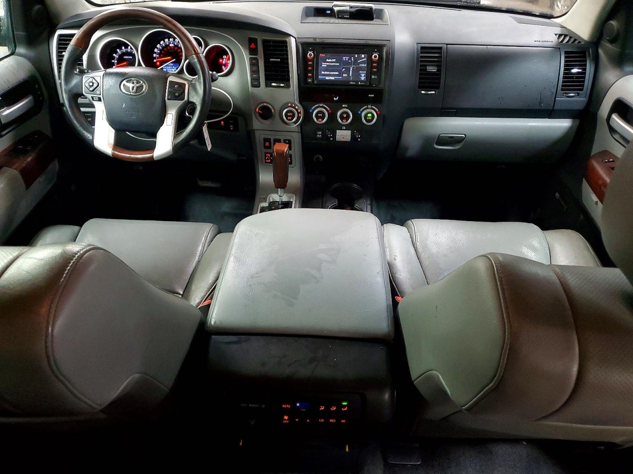 2014 Toyota Sequoia Platinum Желто-коричневый vin: 5TDDW5G17ES100483