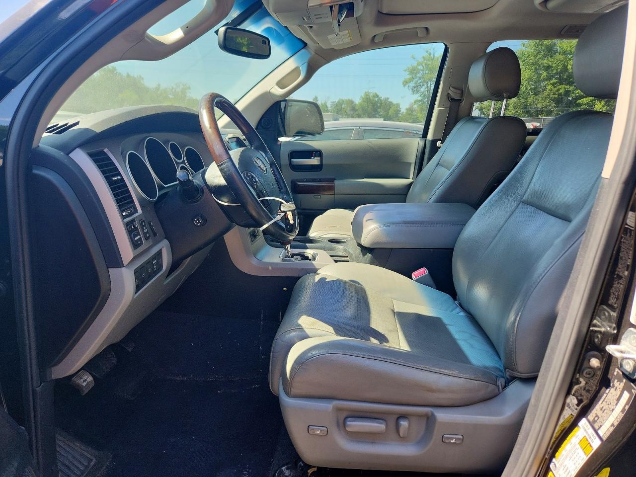 2012 Toyota Sequoia Platinum Black vin: 5TDDW5G18CS071623
