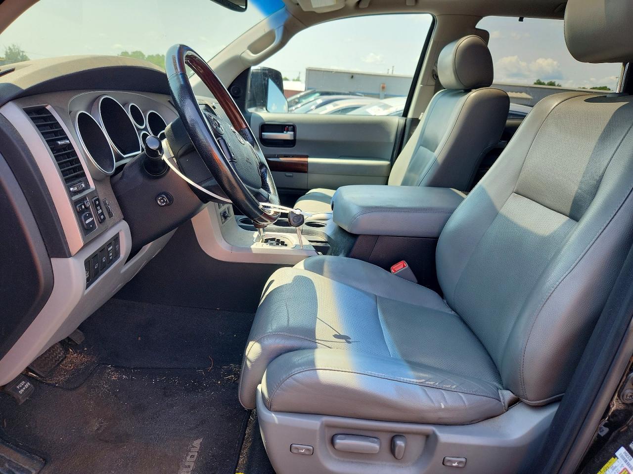 2012 Toyota Sequoia Platinum Black vin: 5TDDW5G19CS058573
