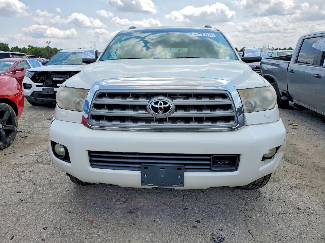 2010 Toyota Sequoia Platinum White vin: 5TDDW5G1XAS025644