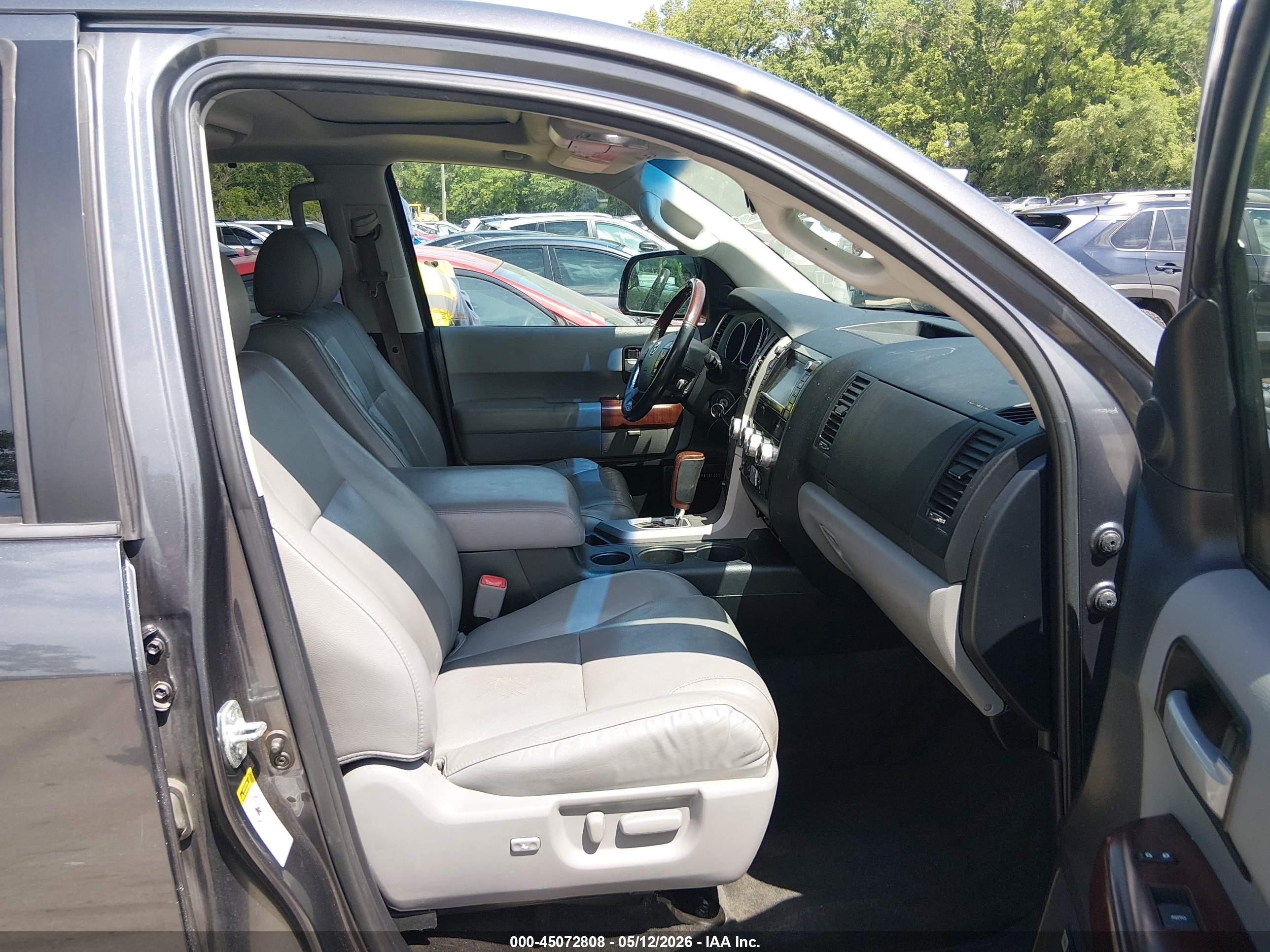 2012 Toyota Sequoia Platinum 5.7l V8 Black vin: 5TDDW5G1XCS072644