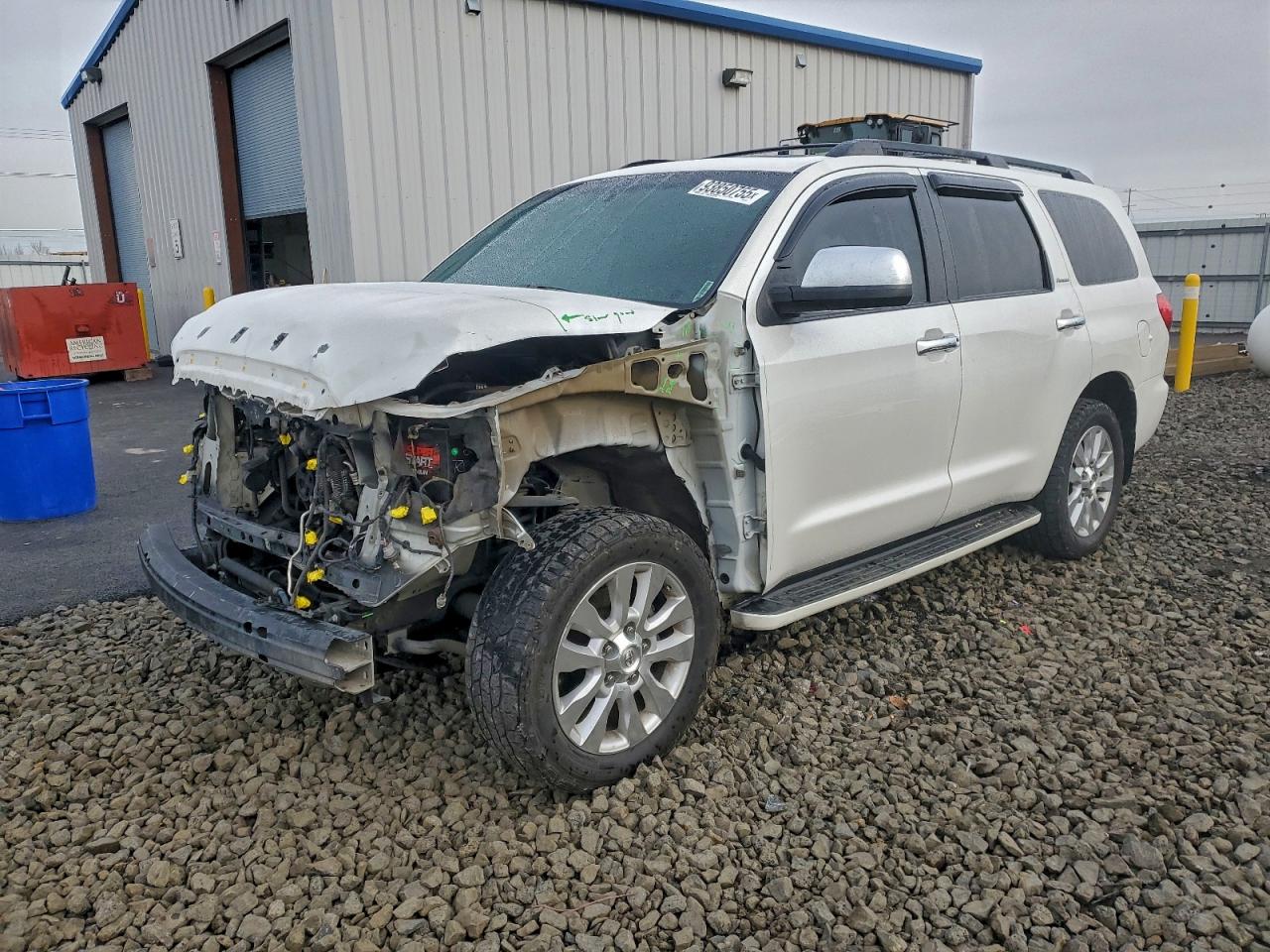 2014 Toyota Sequoia Platinum White vin: 5TDDY5G11ES096117