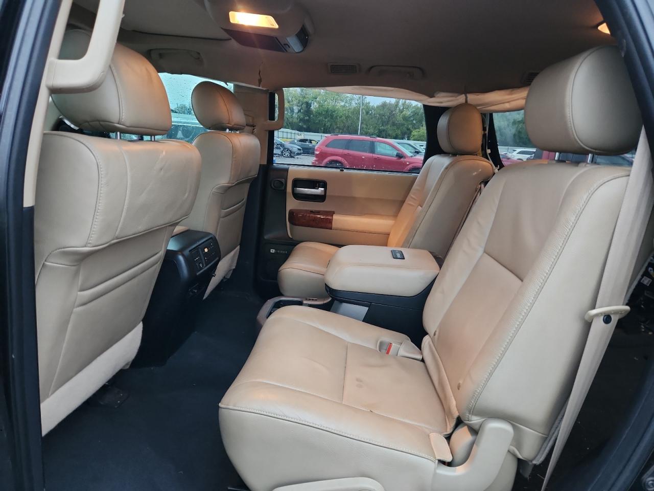 2020 Toyota Sequoia Platinum Black vin: 5TDDY5G11LS175770