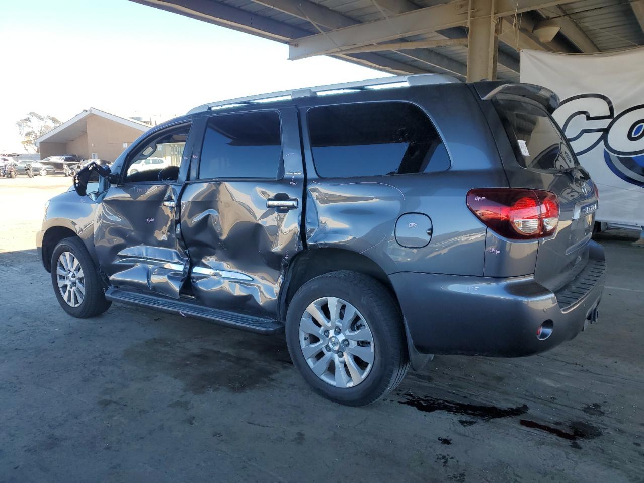 2020 Toyota Sequoia Platinum Gray vin: 5TDDY5G11LS177776