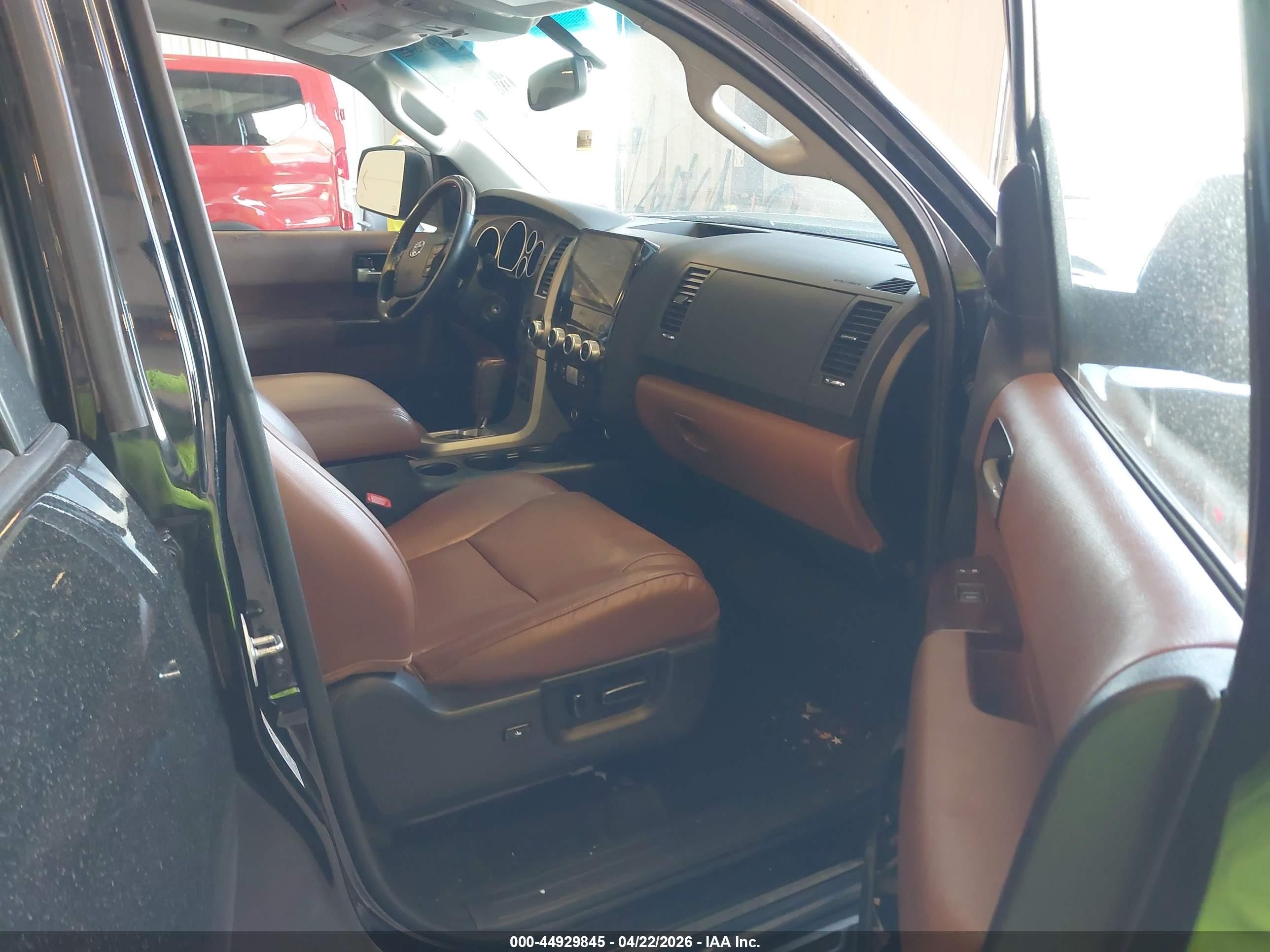 2013 Toyota Sequoia Platinum 5.7l V8 Black vin: 5TDDY5G12DS079809