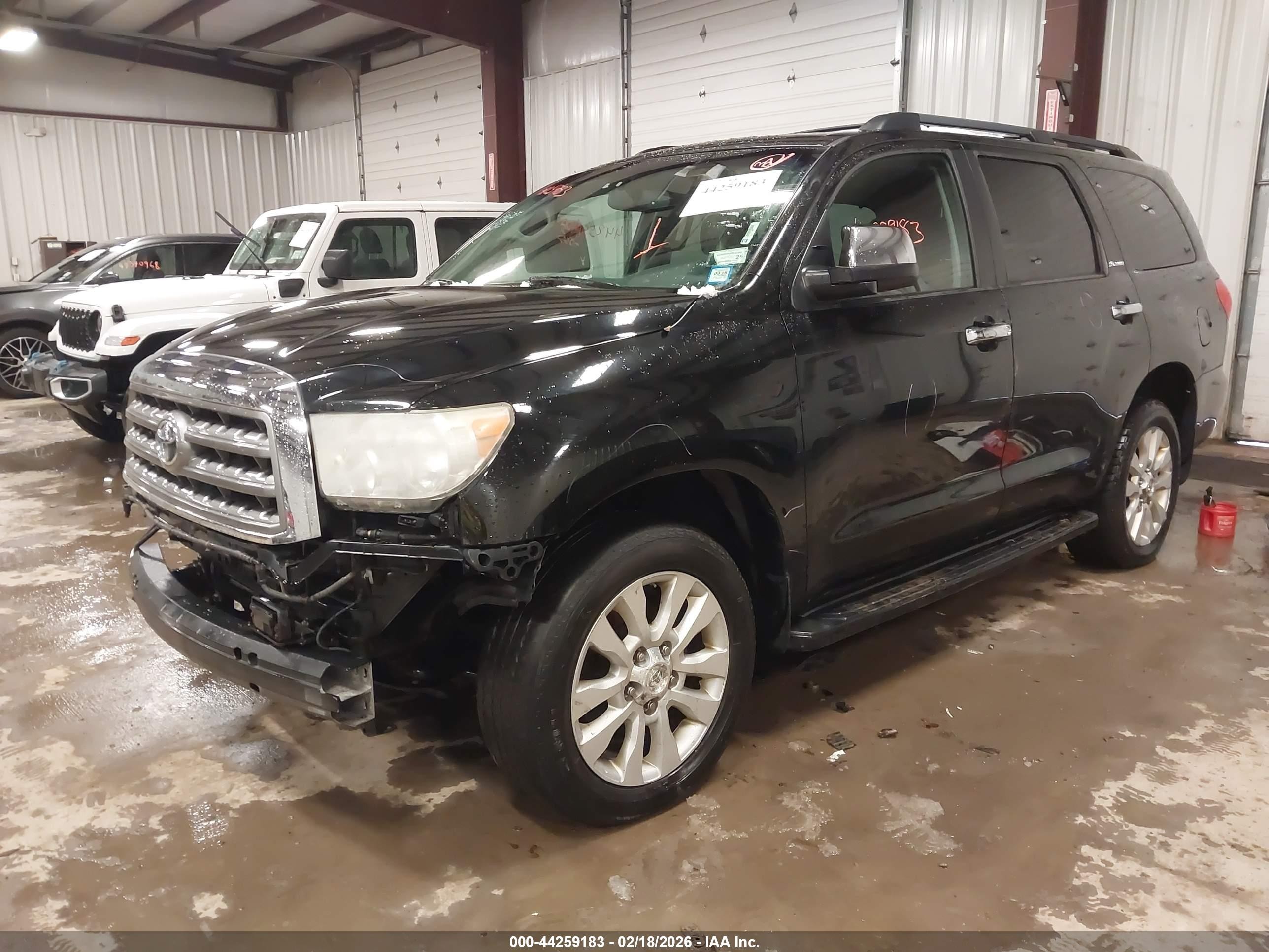 2014 Toyota Sequoia Platinum 5.7l V8 Black vin: 5TDDY5G16ES101697