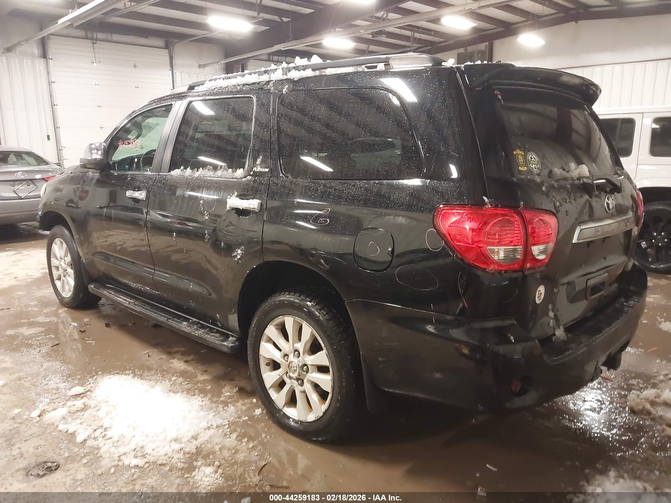 2014 Toyota Sequoia Platinum 5.7l V8 Black vin: 5TDDY5G16ES101697