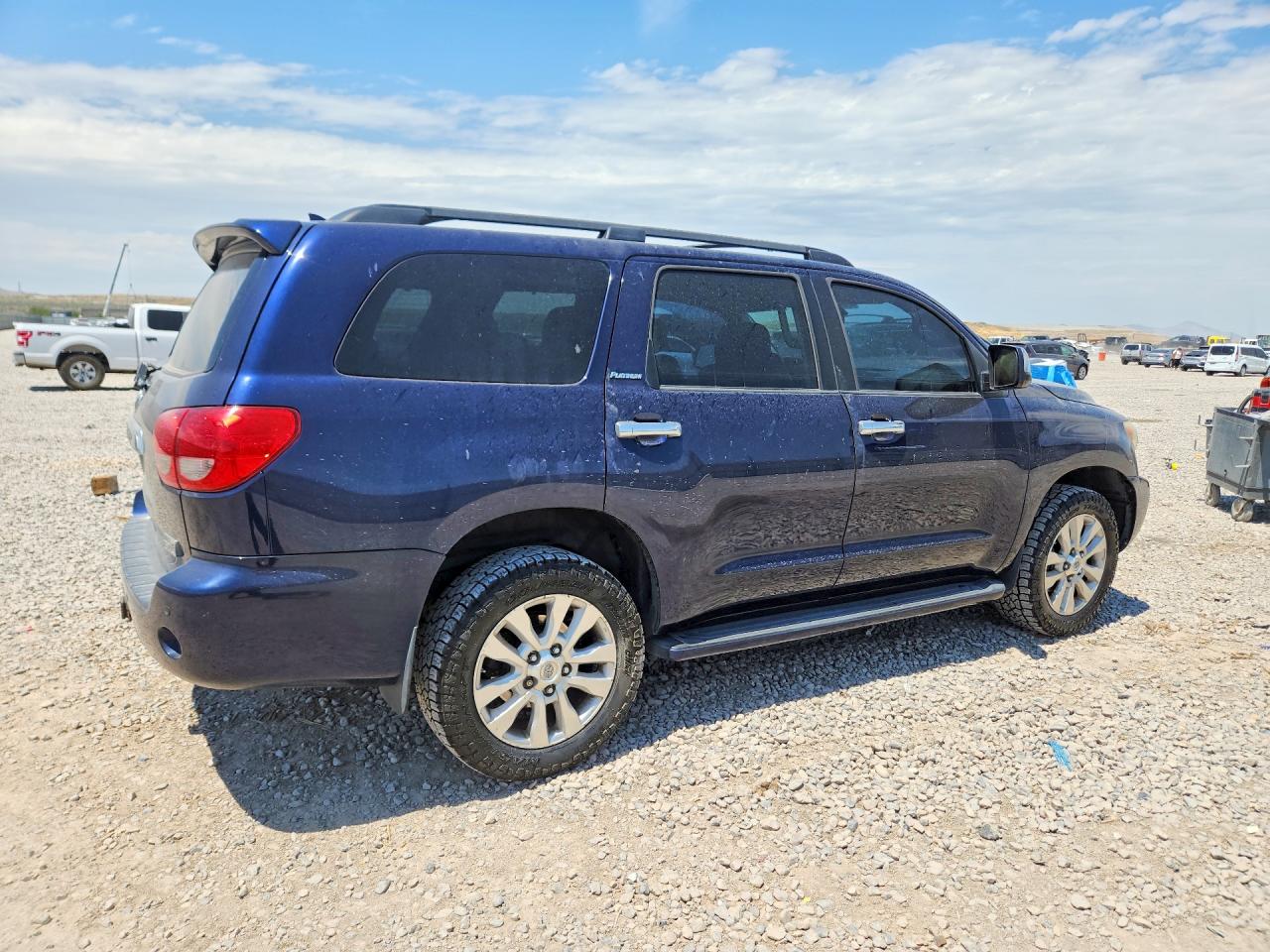 2010 Toyota Sequoia Platinum Blue vin: 5TDDY5G18AS024518