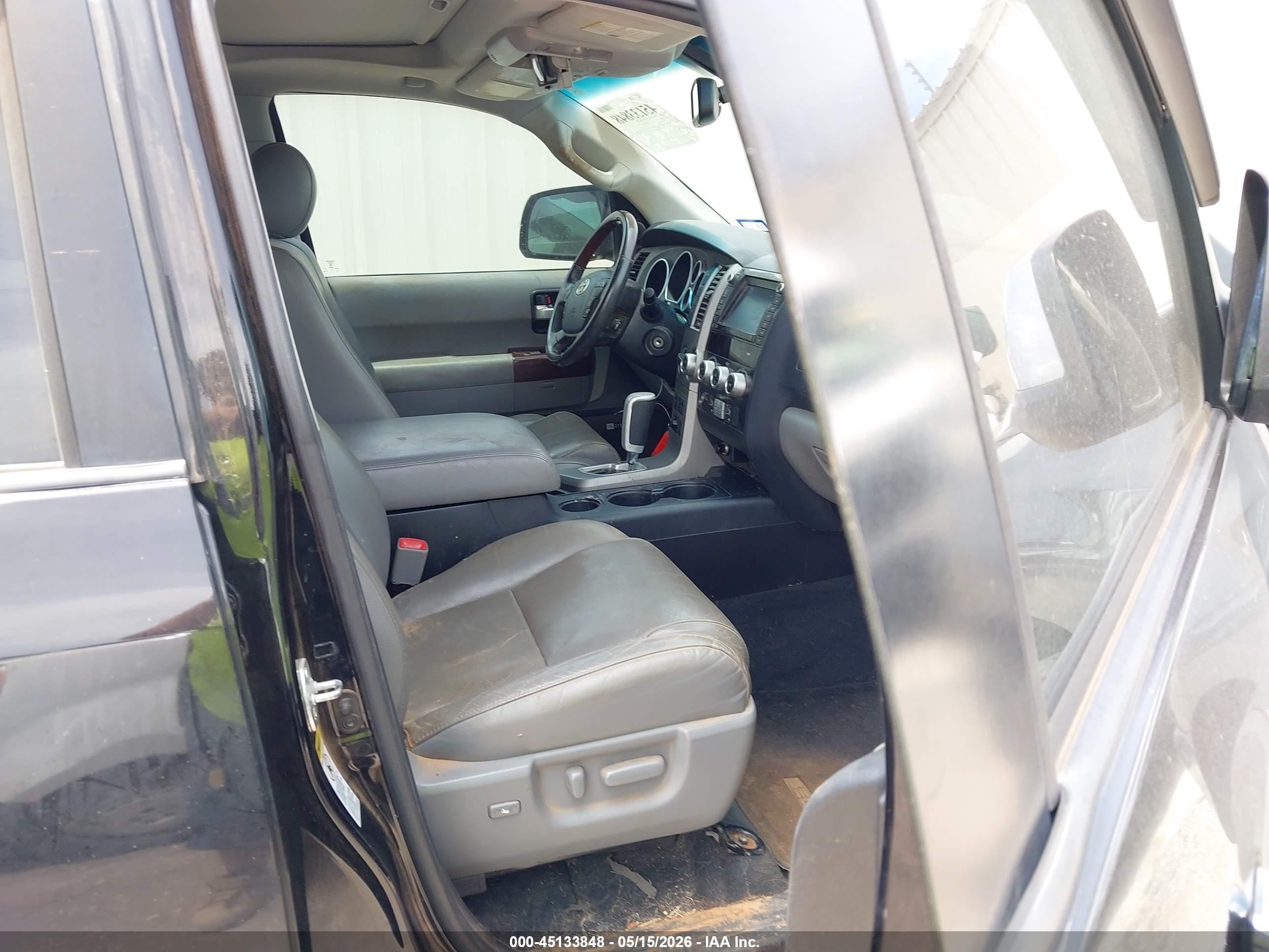 2012 Toyota Sequoia Platinum 5.7l V8 Black vin: 5TDDY5G18CS072507