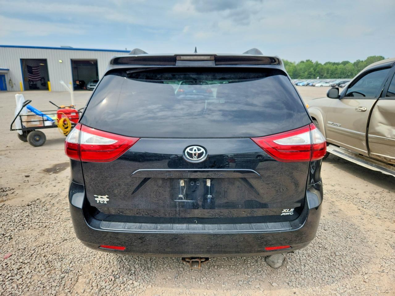 2018 Toyota Sienna Xle 7-passenger Black vin: 5TDDZ3DC3JS207395