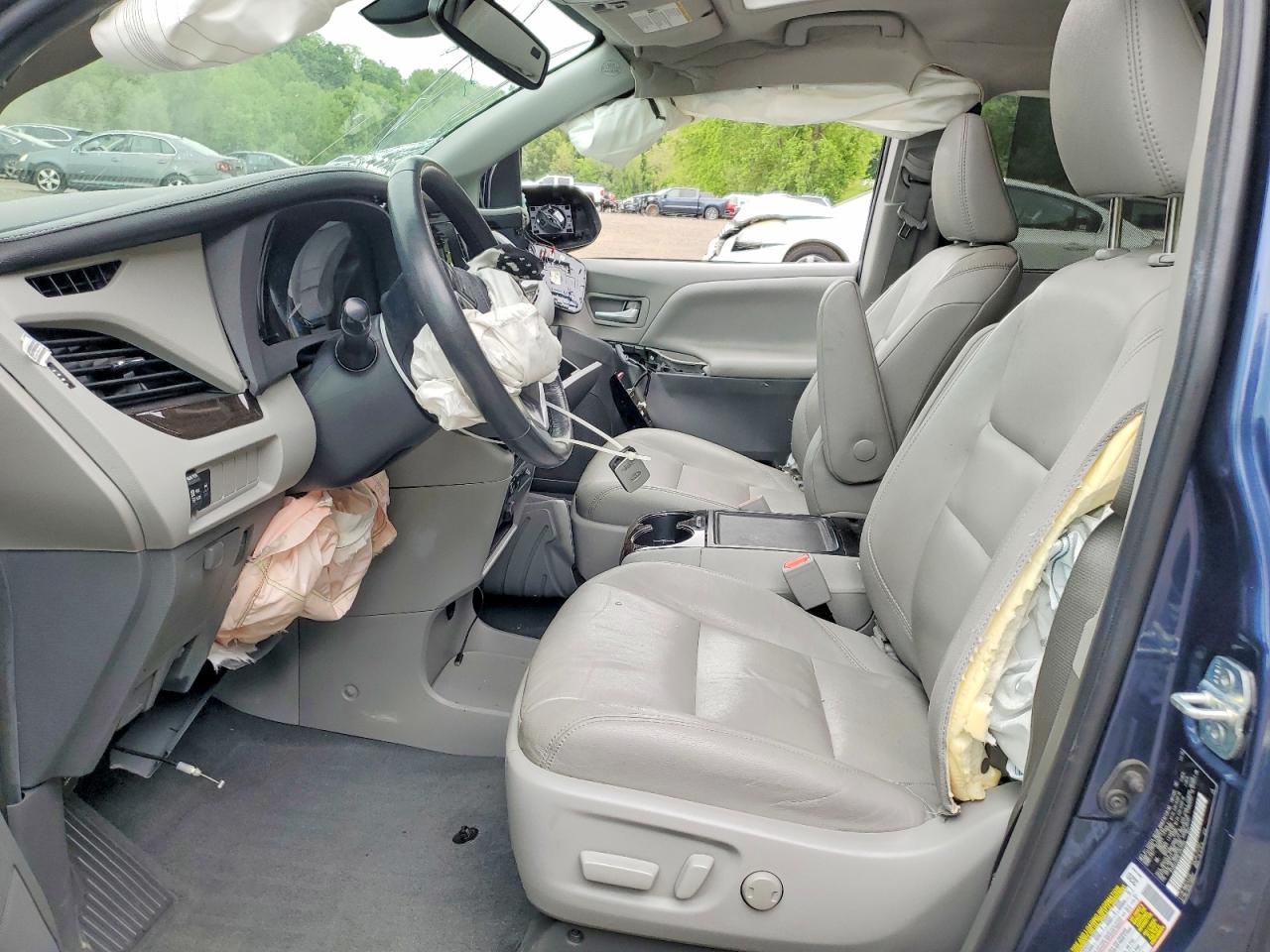 2020 Toyota Sienna Xle 7-passenger Синий vin: 5TDDZ3DC6LS242788