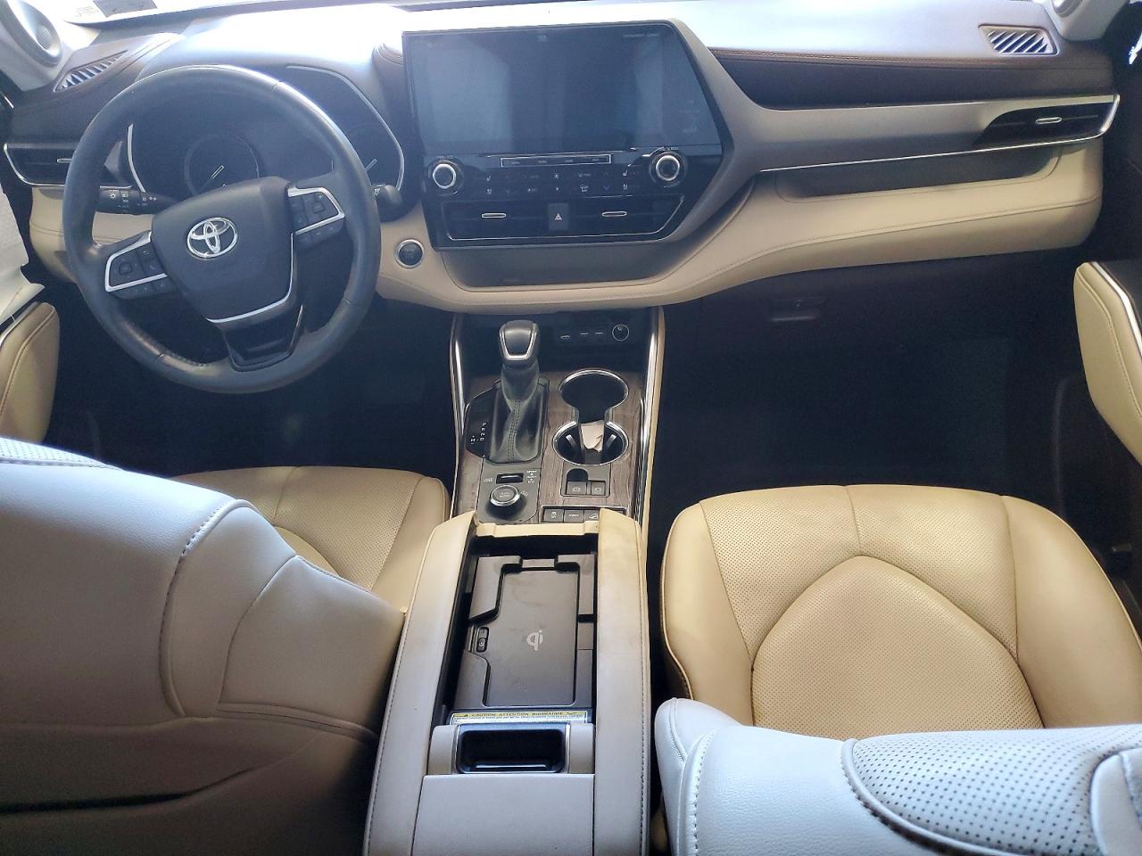 2021 Toyota Highlander Limited White vin: 5TDDZRBH8MS064479
