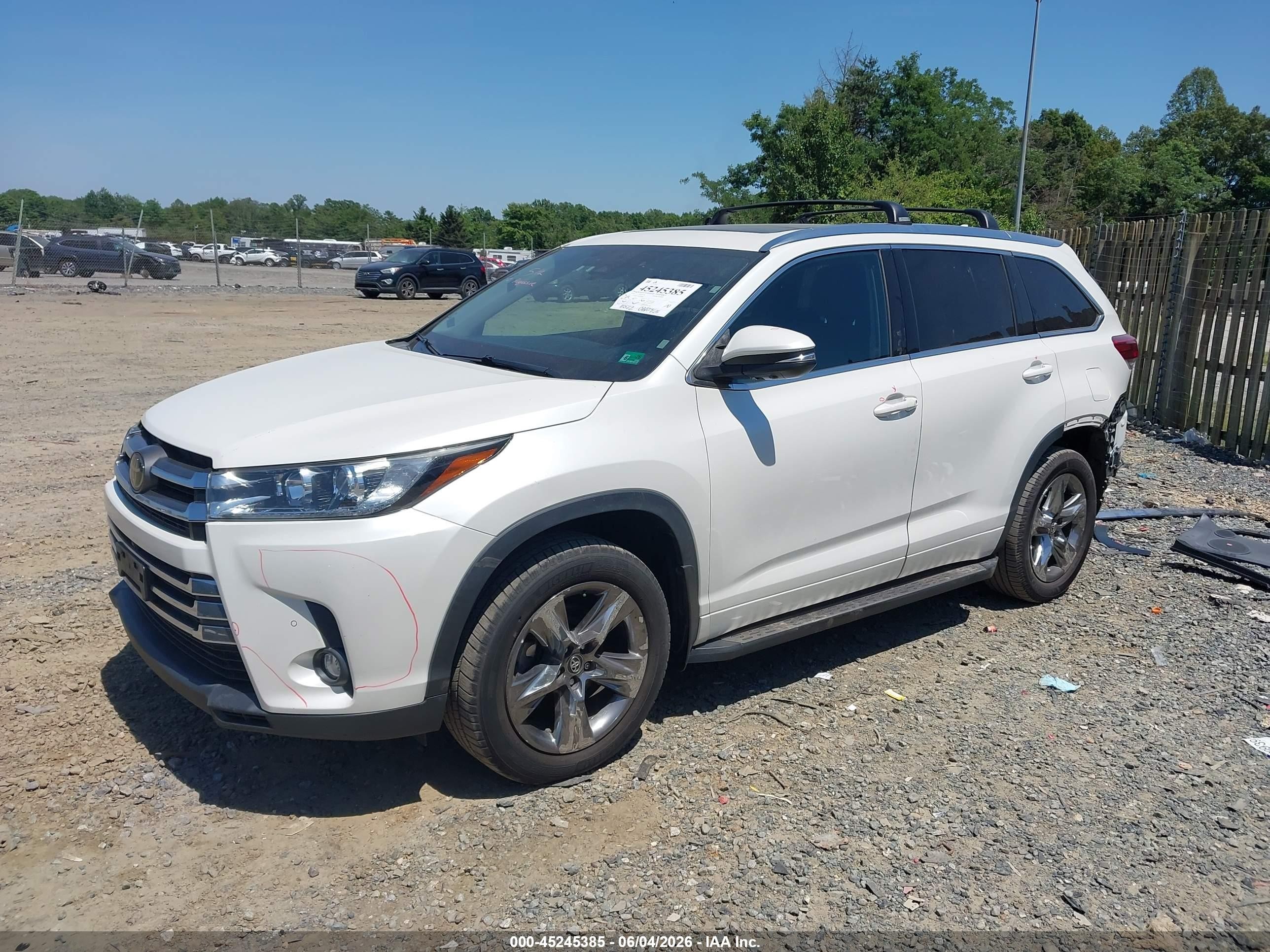 2019 Toyota Highlander Limited Platinum Белый vin: 5TDDZRFH1KS958816
