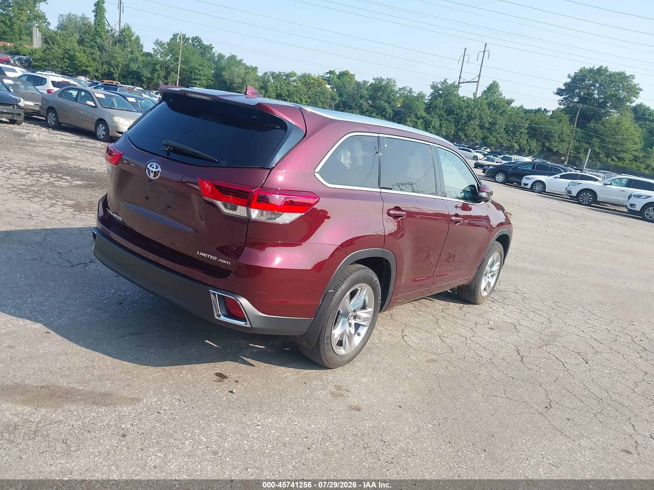 2018 Toyota Highlander Limited Burgundy vin: 5TDDZRFH2JS873014