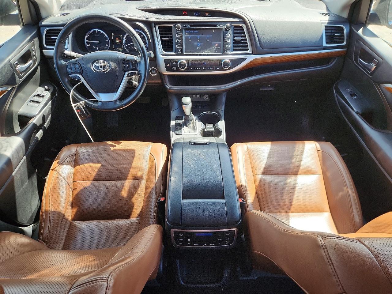 2017 Toyota Highlander Limited Platinum Burgundy vin: 5TDDZRFH3HS453238