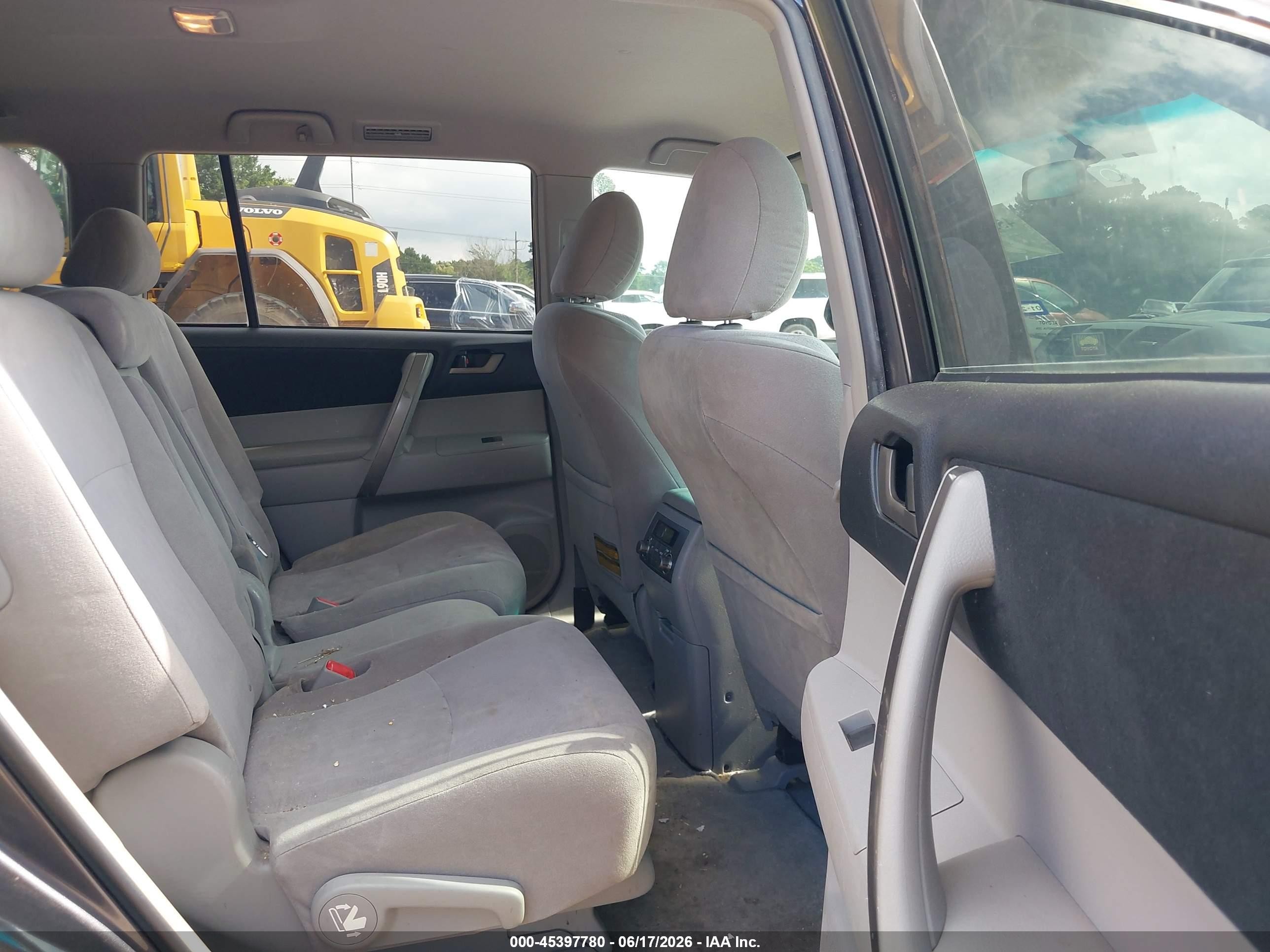 2010 Toyota Highlander Sport V6 Gray vin: 5TDEK3EH0AS001146