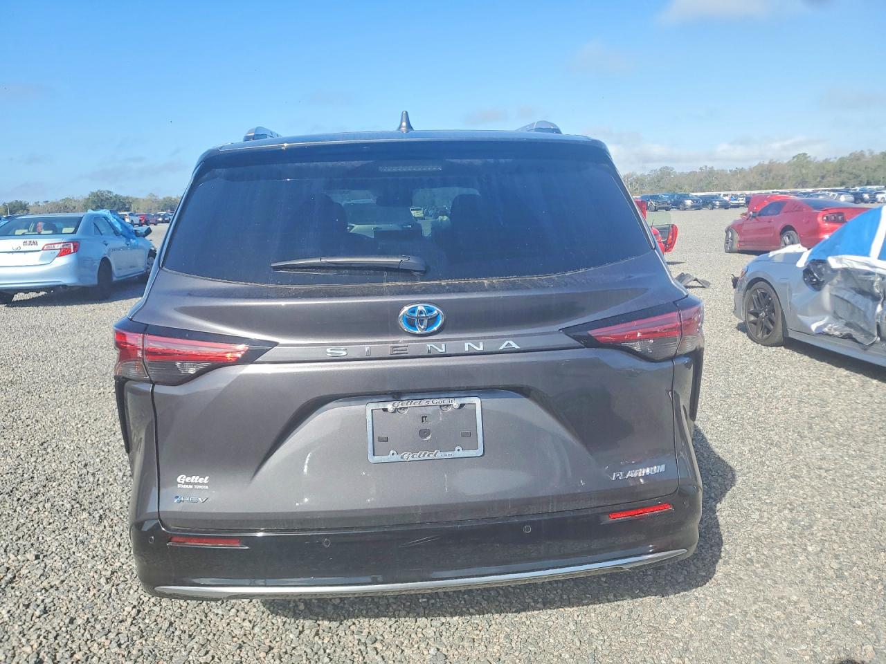2025 Toyota Sienna Platinum 7-passenger Charcoal vin: 5TDERKEC4SS284680
