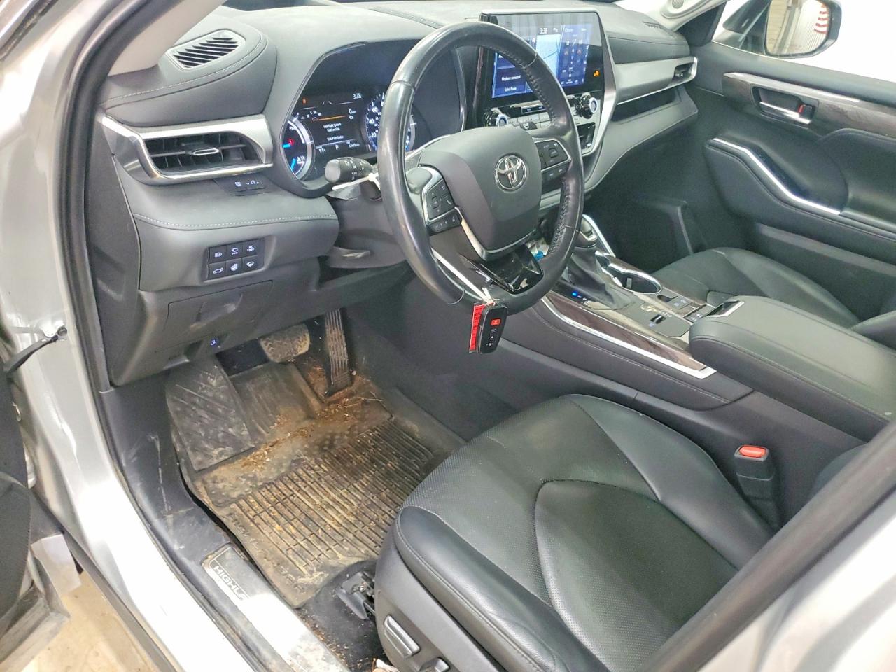 2021 Toyota Highlander Hybrid Platinum Silver vin: 5TDFARAH1MS011592