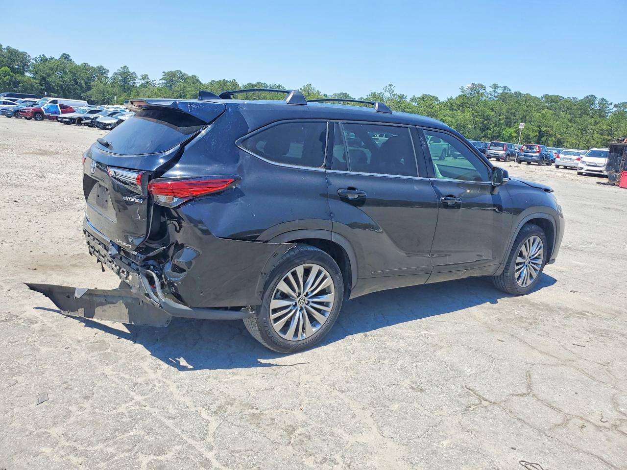 2022 Toyota Highlander Hybrid Platinum Черный vin: 5TDFARAH4NS014388