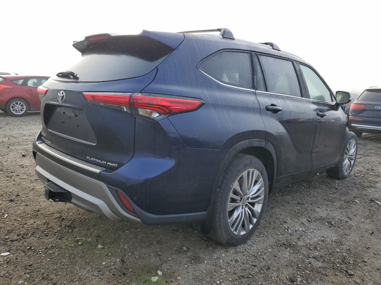 2022 Toyota Highlander Platinum Blue vin: 5TDFZRBH4NS220995