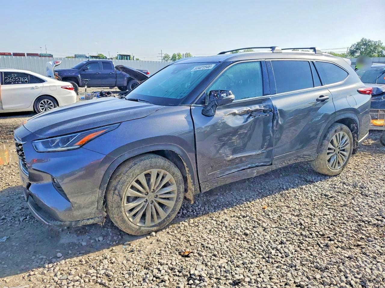 2022 Toyota Highlander Platinum Черный vin: 5TDFZRBHXNS196413