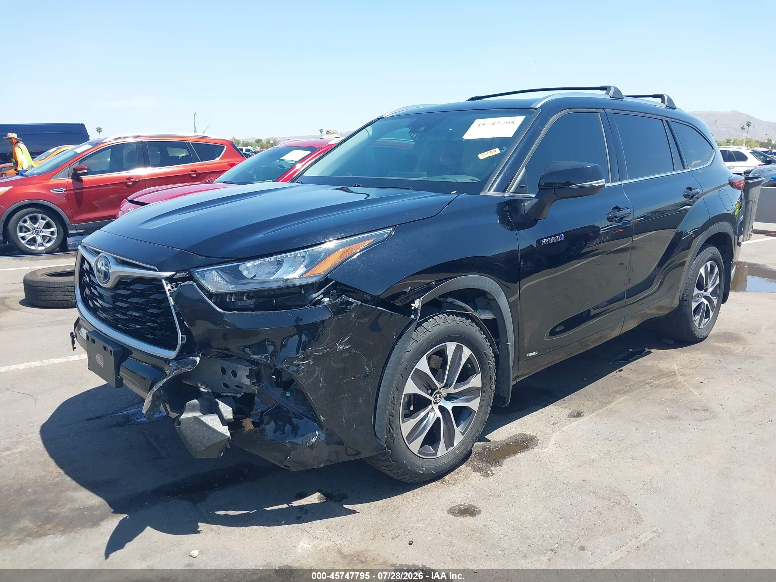 2020 Toyota Highlander Hybrid Xle Black vin: 5TDGBRCH3LS501898