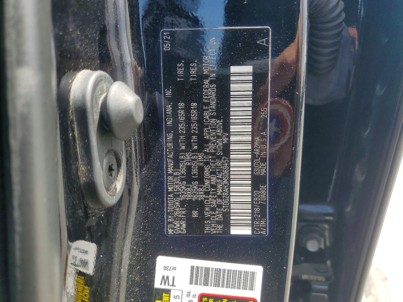 2021 Toyota Highlander Xle Черный vin: 5TDGZRAH3MS069457