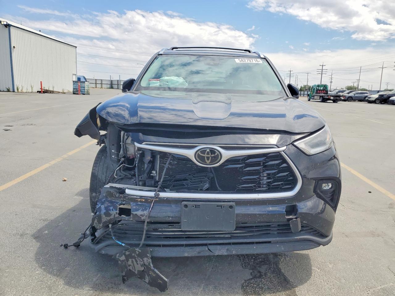 2021 Toyota Highlander Xle Черный vin: 5TDGZRAH3MS069457
