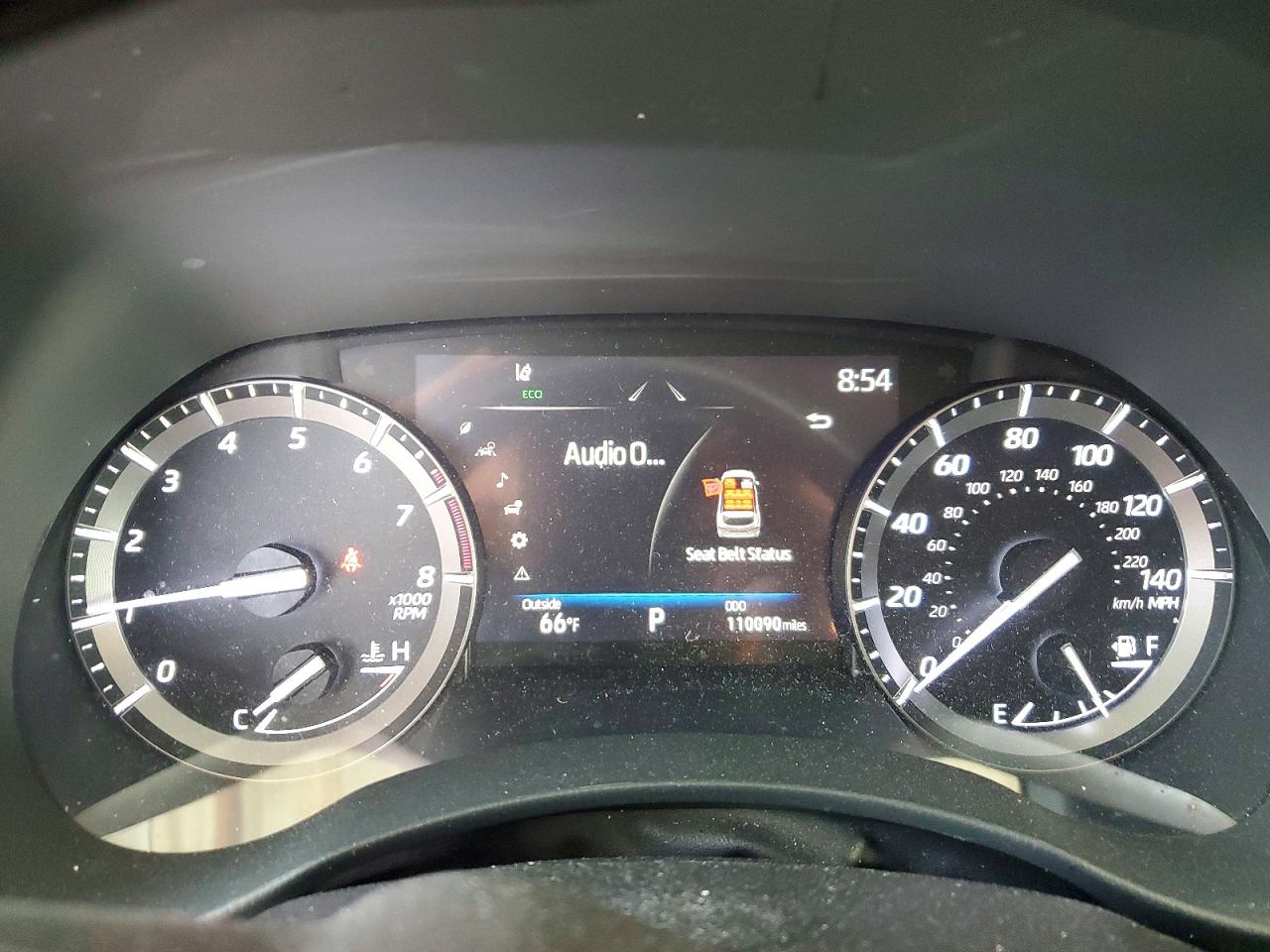 2021 Toyota Highlander Xle Silver vin: 5TDGZRAH5MS521439