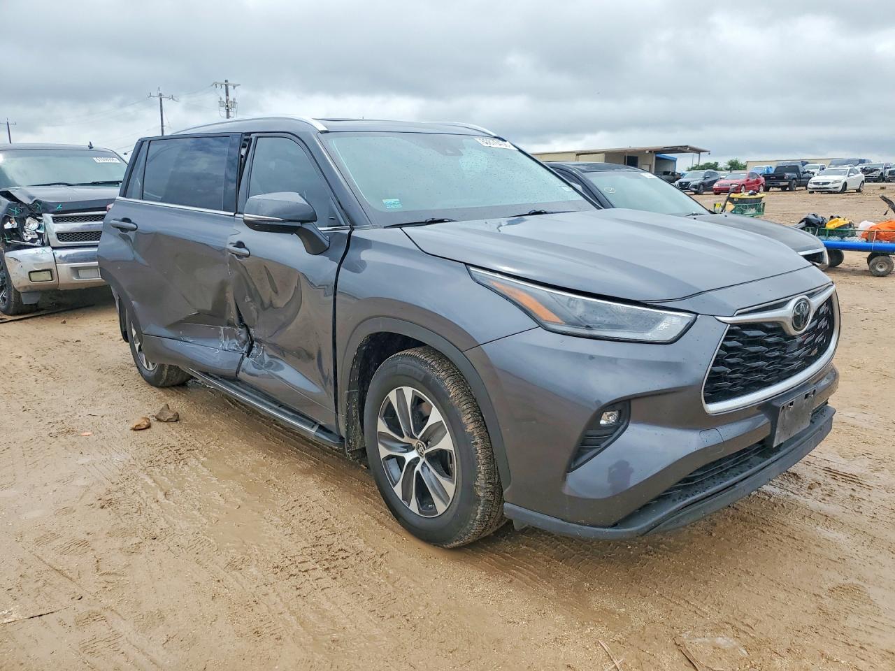 2021 Toyota Highlander Xle Gray vin: 5TDGZRAH6MS515164