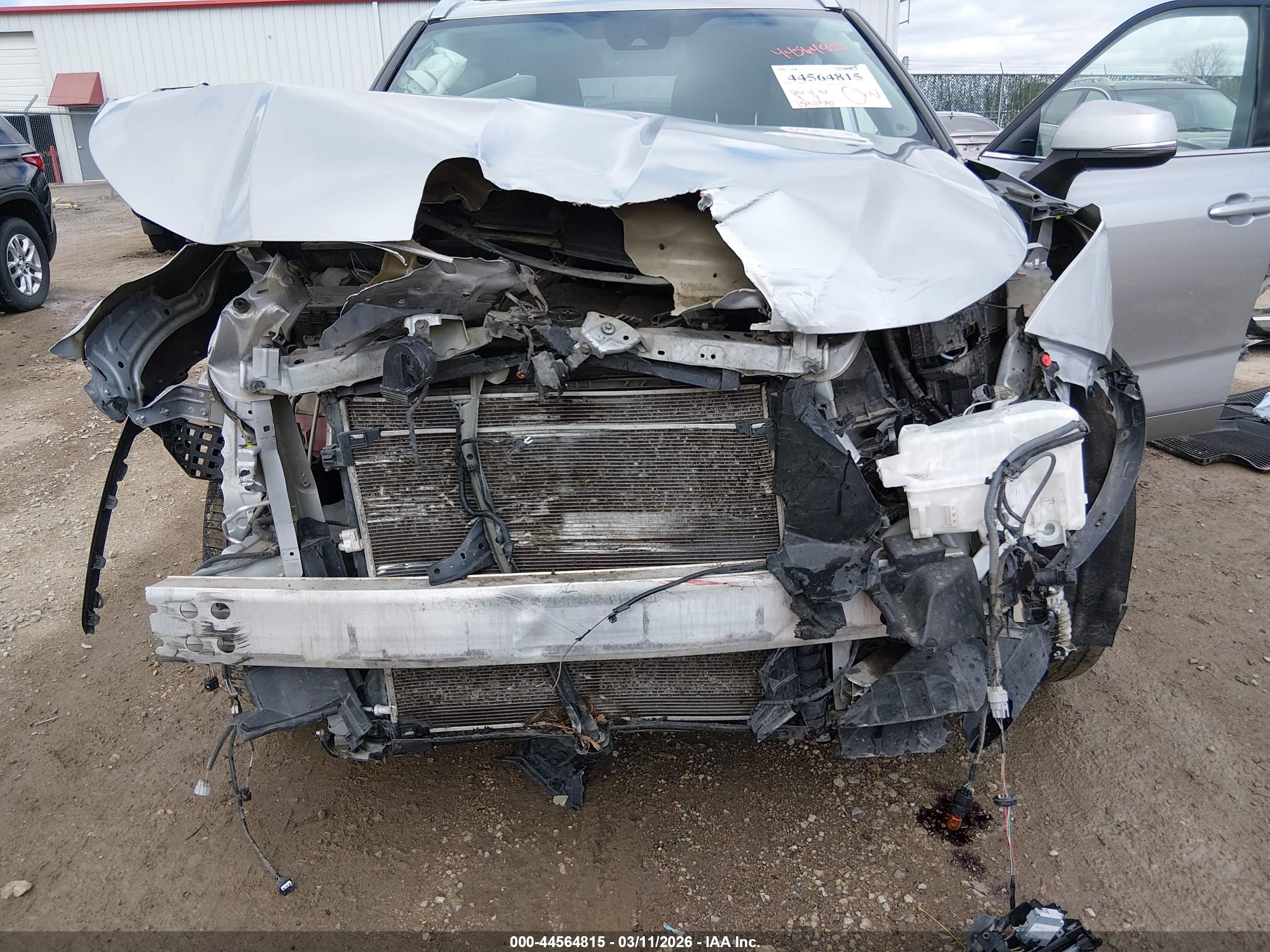 2021 Toyota Highlander Xle Silver vin: 5TDGZRBH2MS551769