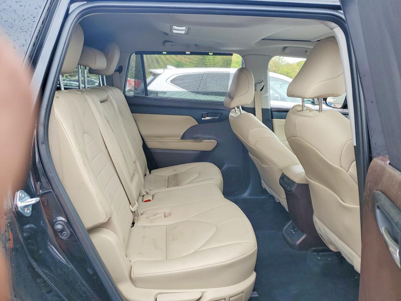 2021 Toyota Highlander Xle Black vin: 5TDGZRBH3MS557385