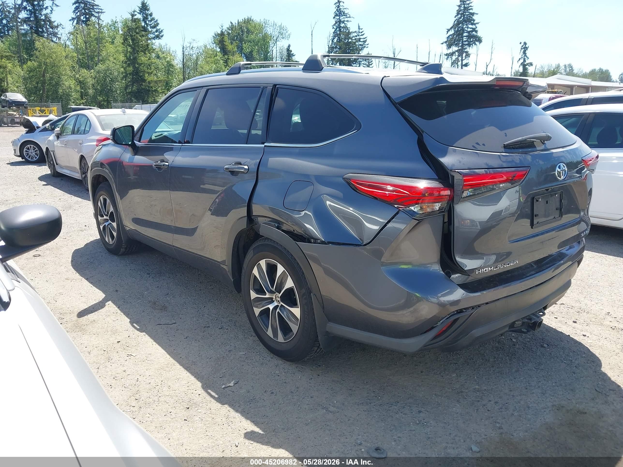 2020 Toyota Highlander Xle Gray vin: 5TDHZRBH0LS035753