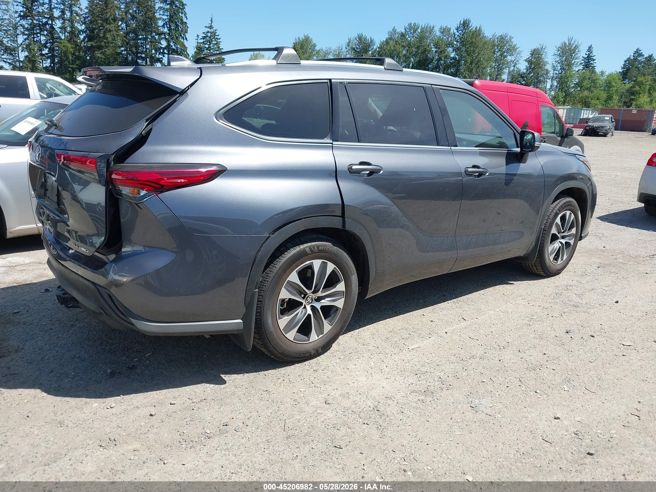 2020 Toyota Highlander Xle Gray vin: 5TDHZRBH0LS035753