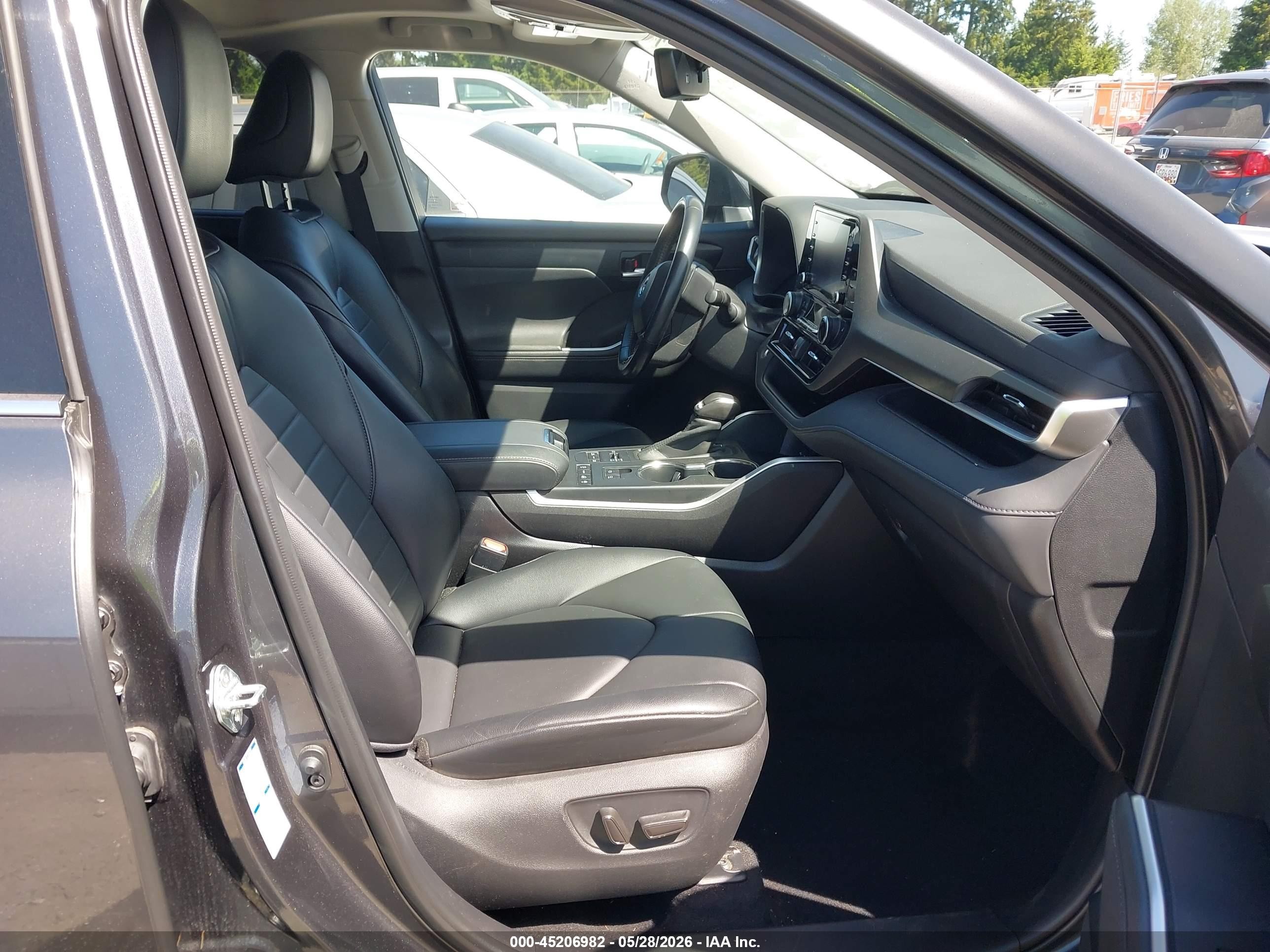 2020 Toyota Highlander Xle Gray vin: 5TDHZRBH0LS035753