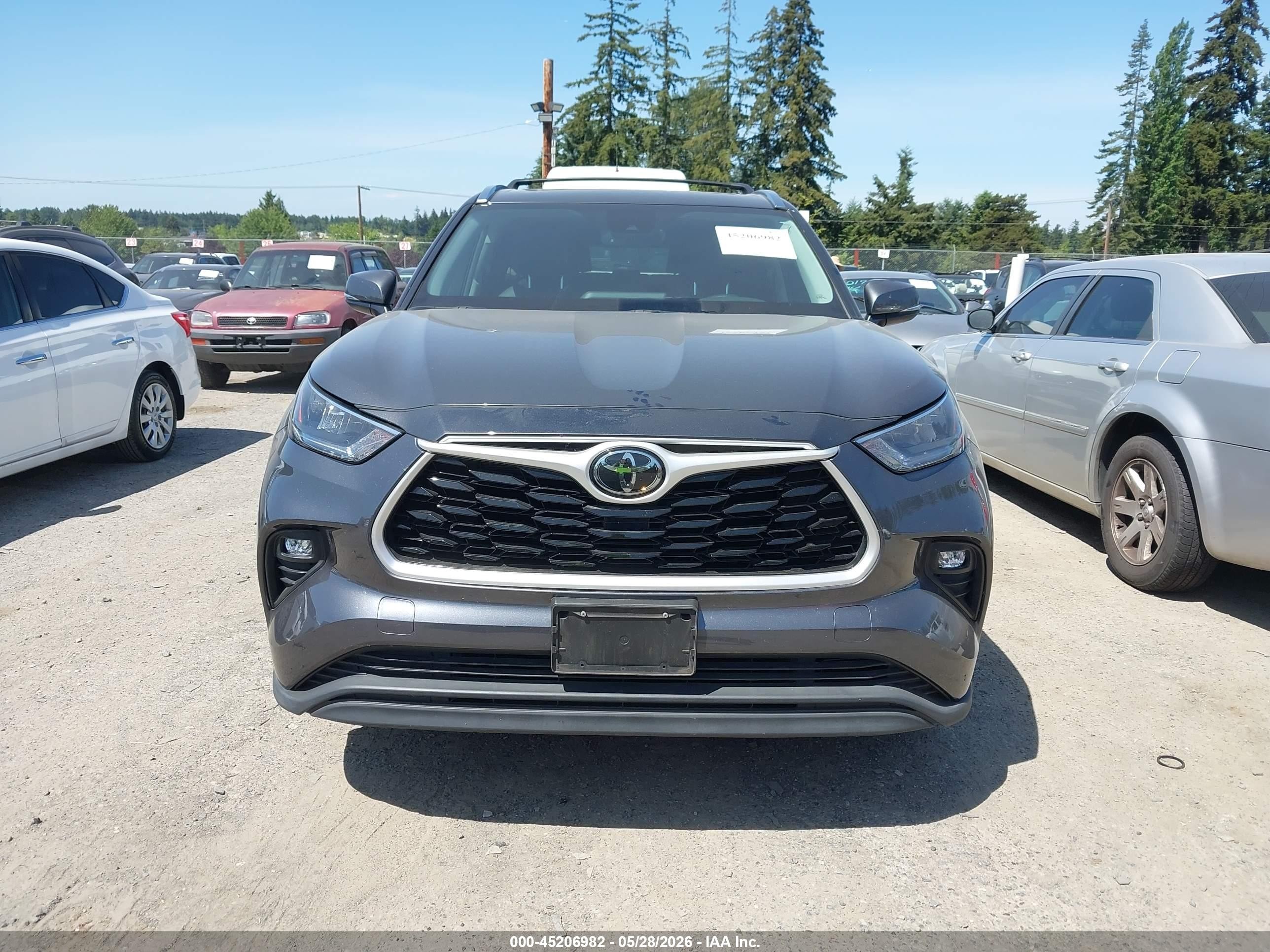 2020 Toyota Highlander Xle Gray vin: 5TDHZRBH0LS035753