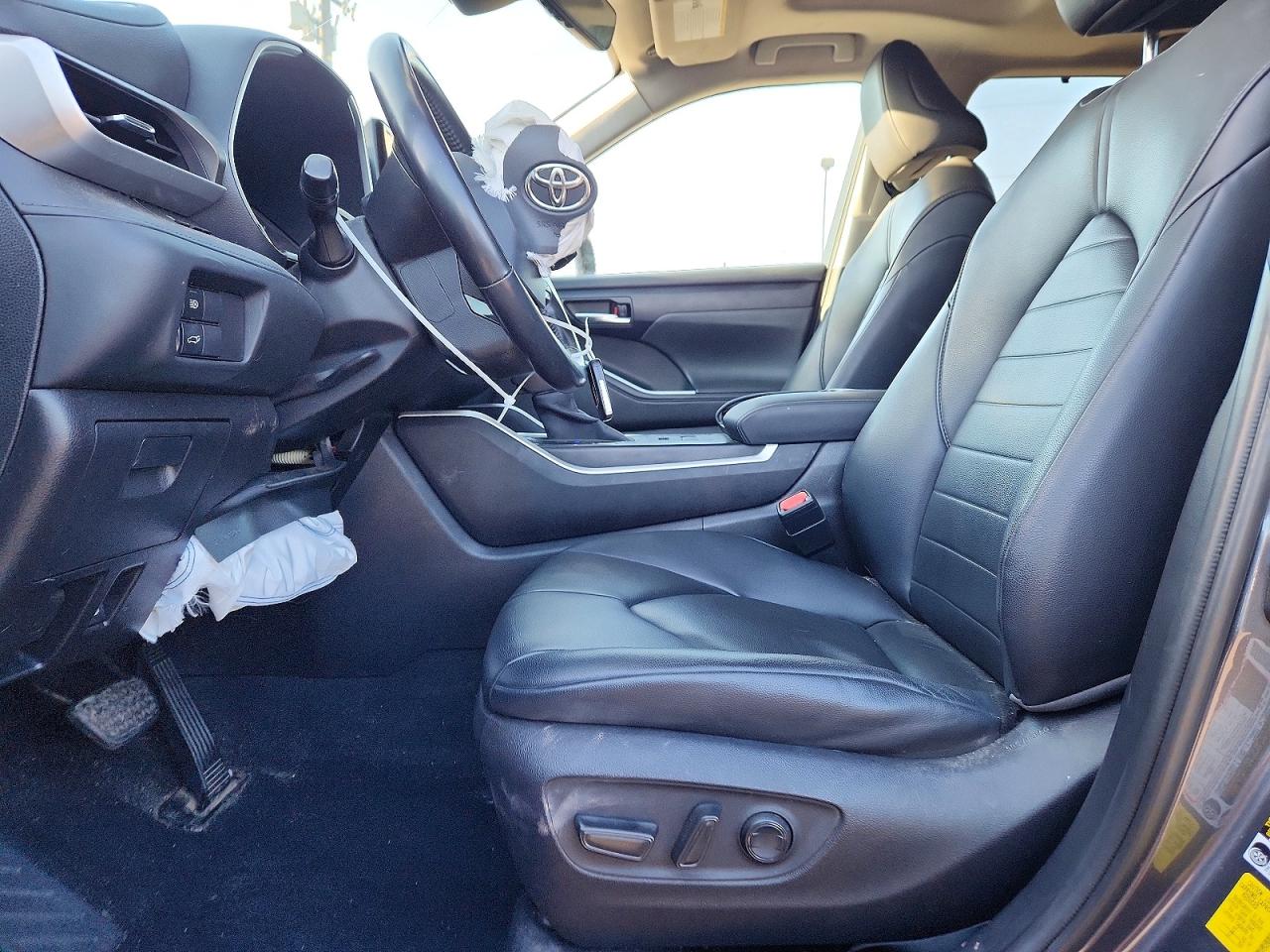 2020 Toyota Highlander Xle Gray vin: 5TDHZRBH1LS030318