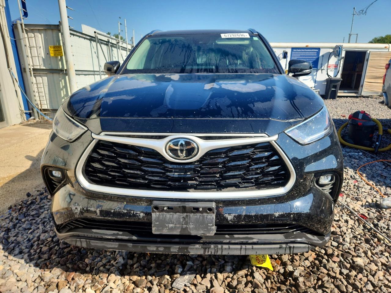 2021 Toyota Highlander Xle Black vin: 5TDHZRBHXMS552088