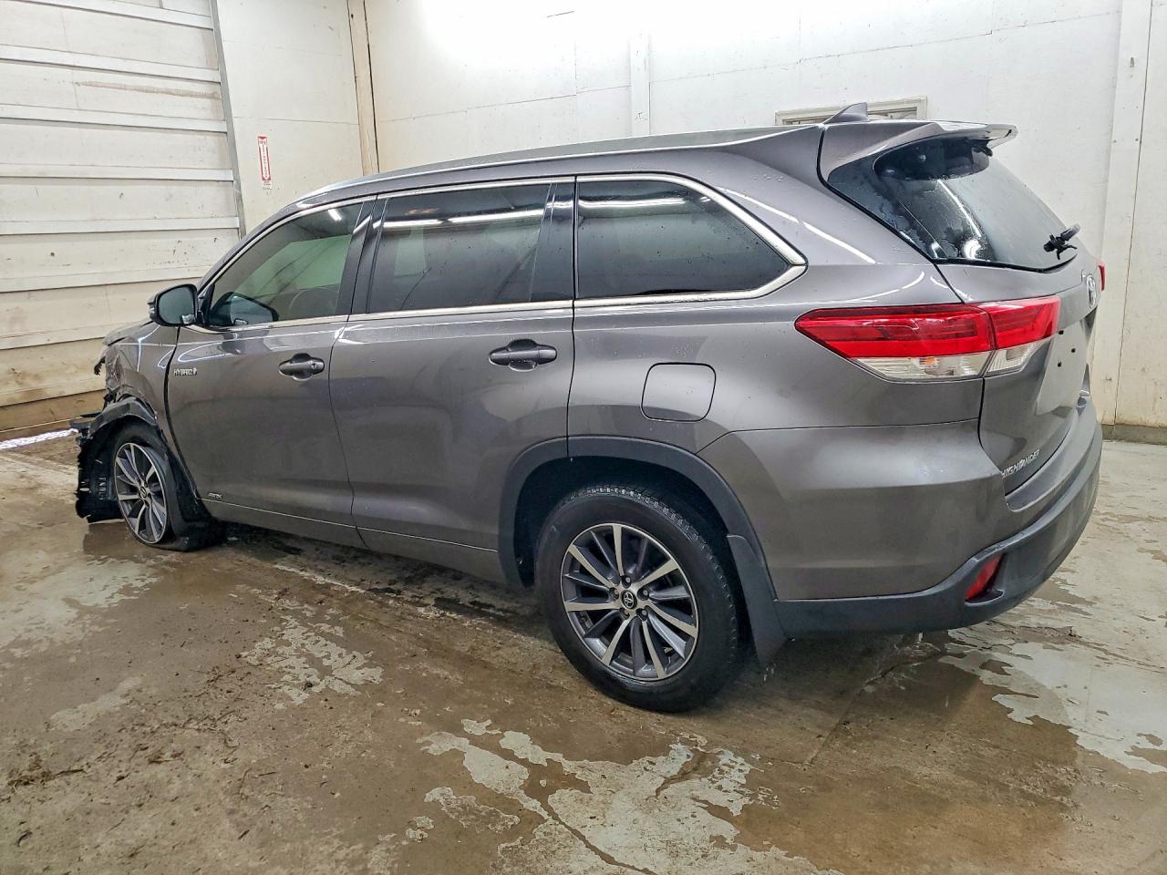 2018 Toyota Highlander Hybrid Xle Gray vin: 5TDJGRFH2JS037115