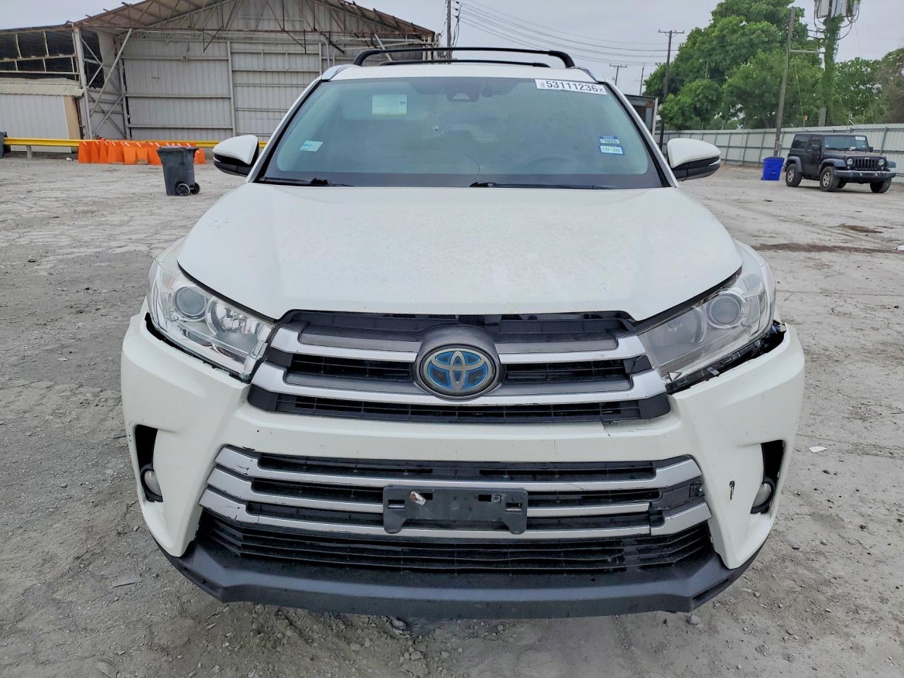 2018 Toyota Highlander Hybrid Xle White vin: 5TDJGRFH4JS051842
