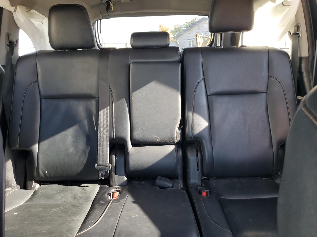 2019 Toyota Highlander Hybrid Black vin: 5TDJGRFH4KS075012