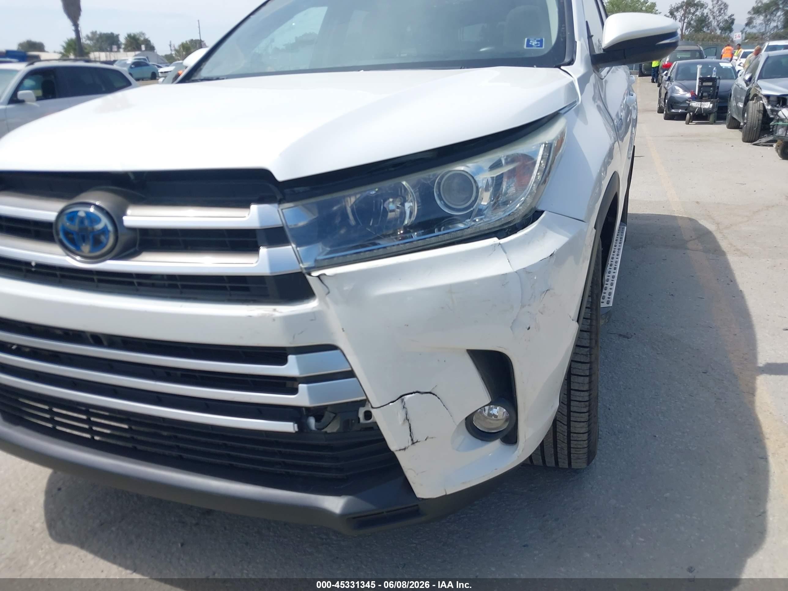 2018 Toyota Highlander Hybrid Xle Белый vin: 5TDJGRFH7JS042293