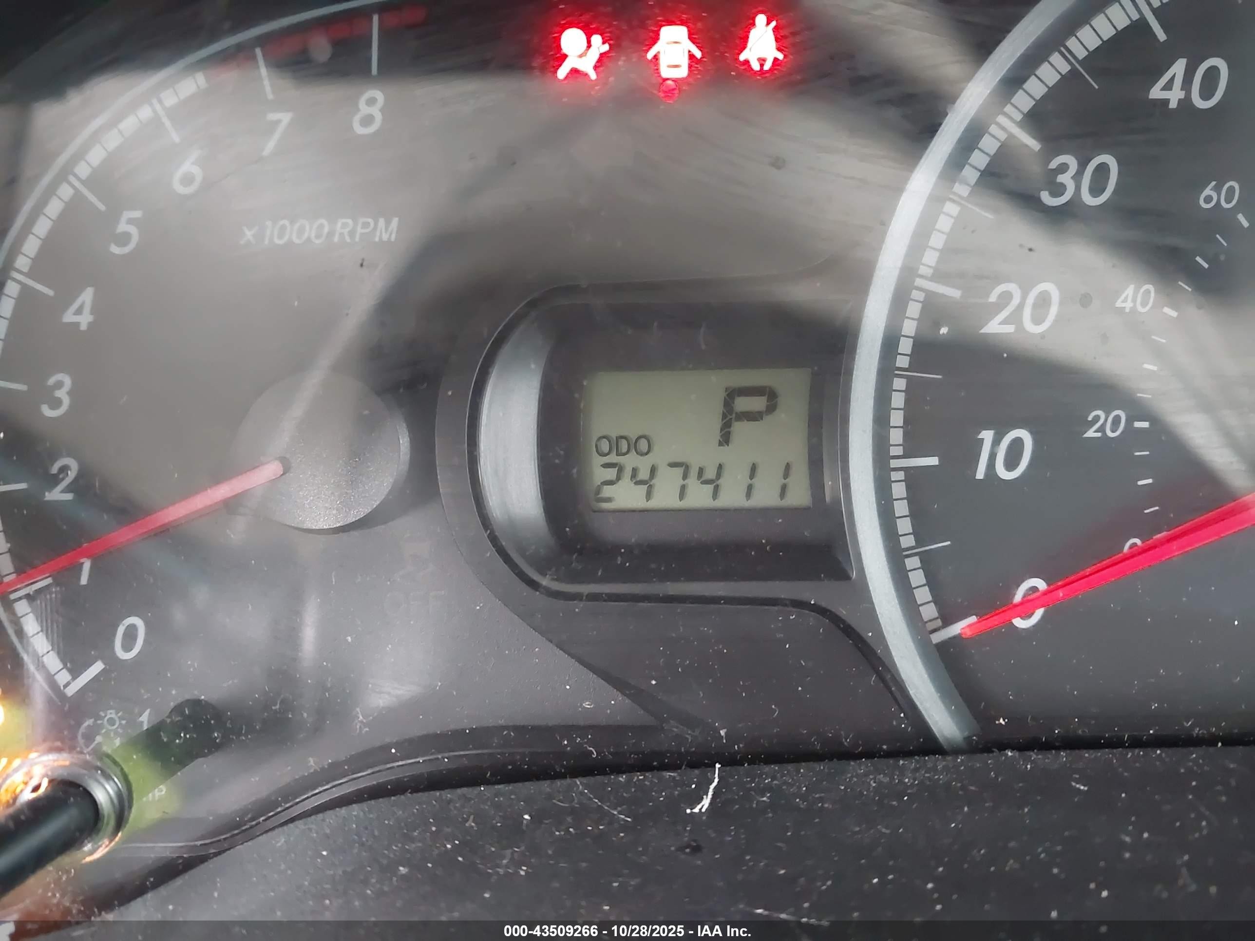 2012 Toyota Sienna Le 7 Passenger Black vin: 5TDJK3DC0CS038107