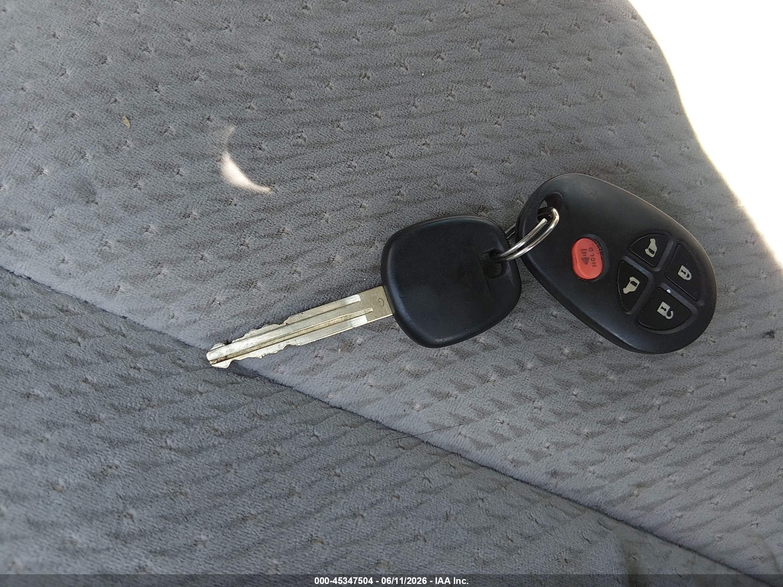 2013 Toyota Sienna Le 7 Passenger Gray vin: 5TDJK3DC0DS065888