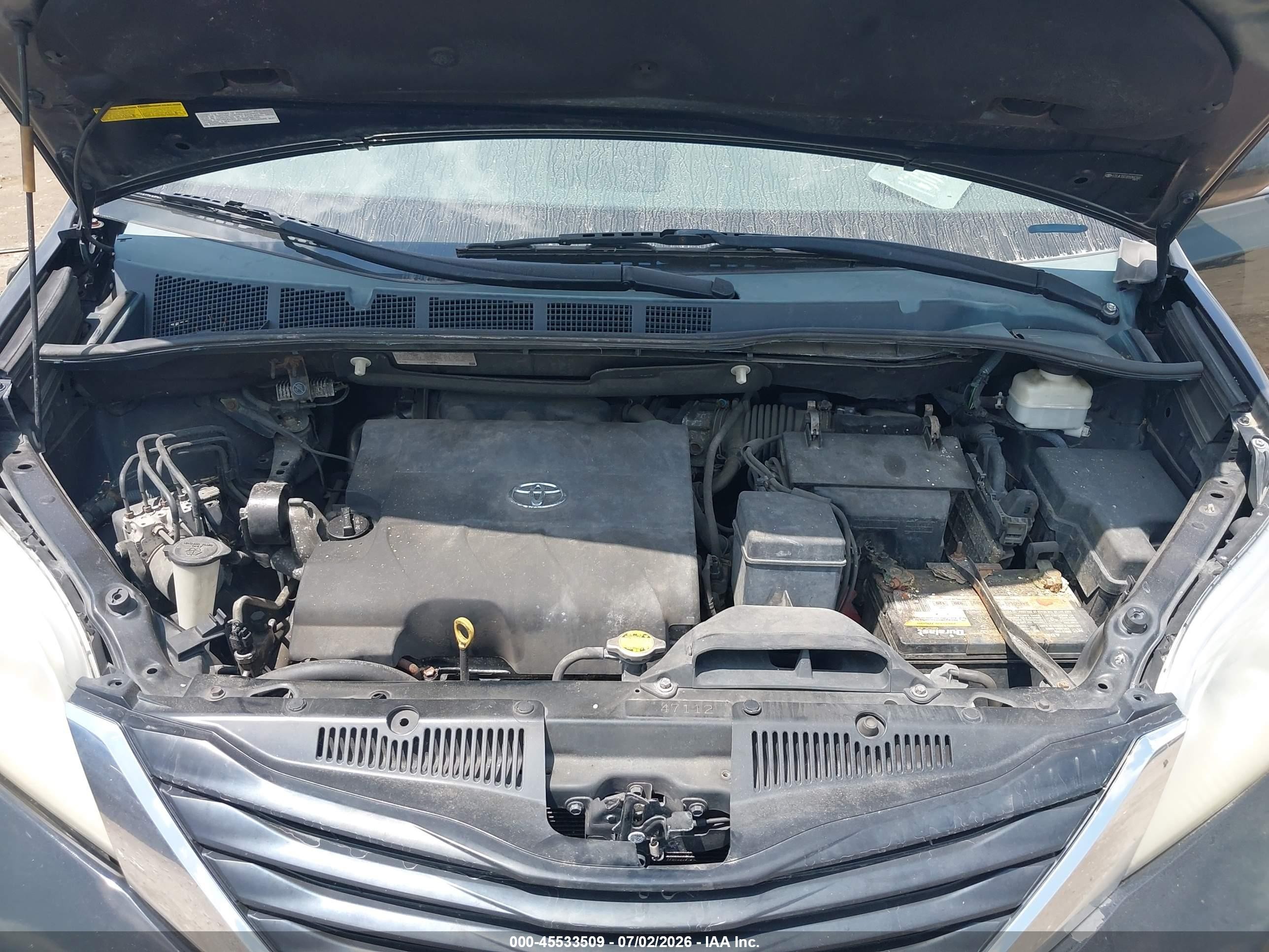 2013 Toyota Sienna Le 7 Passenger Black vin: 5TDJK3DC0DS066300