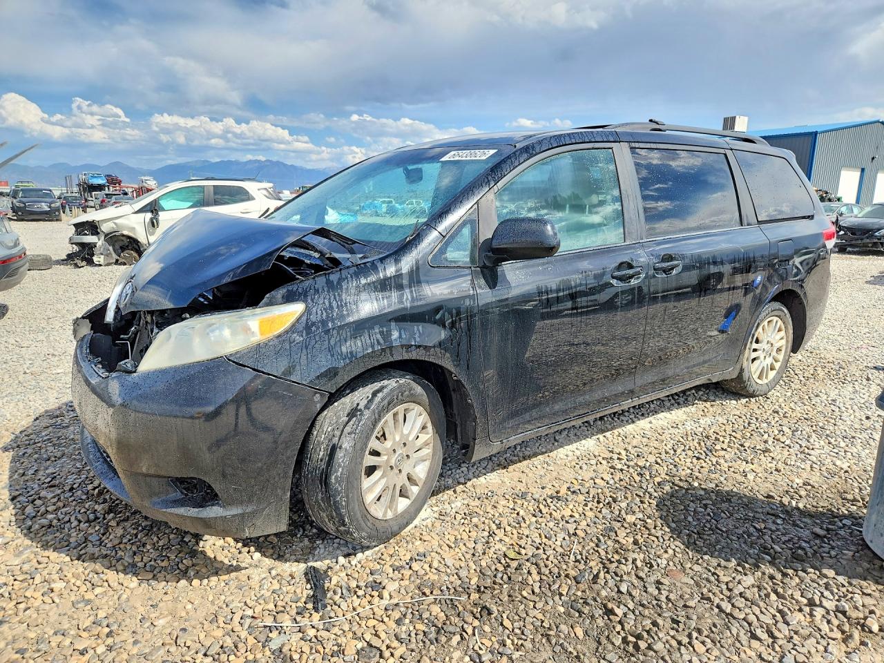 2011 Toyota Sienna Le Черный vin: 5TDJK3DC2BS001123