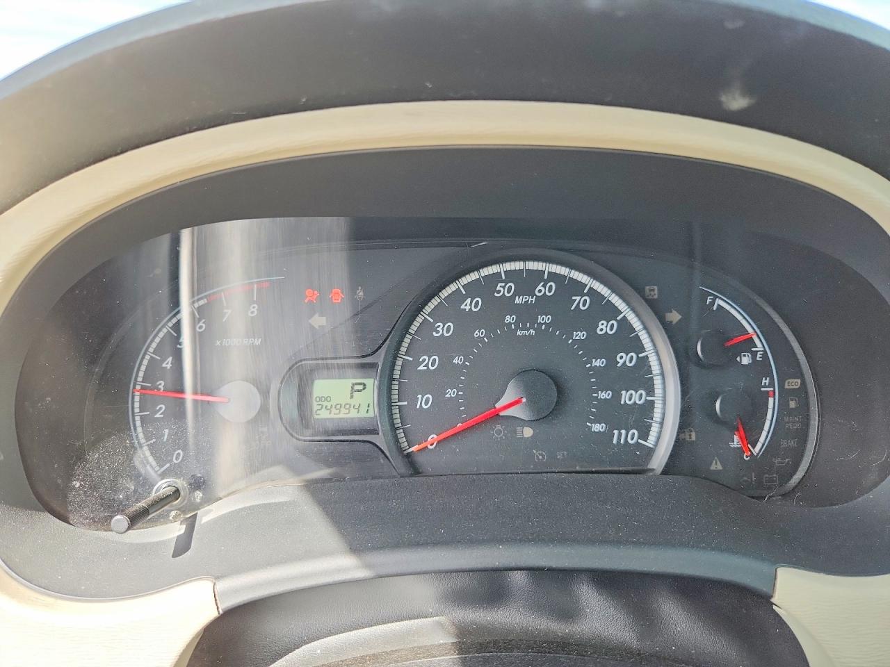 2011 Toyota Sienna Le Черный vin: 5TDJK3DC2BS001123