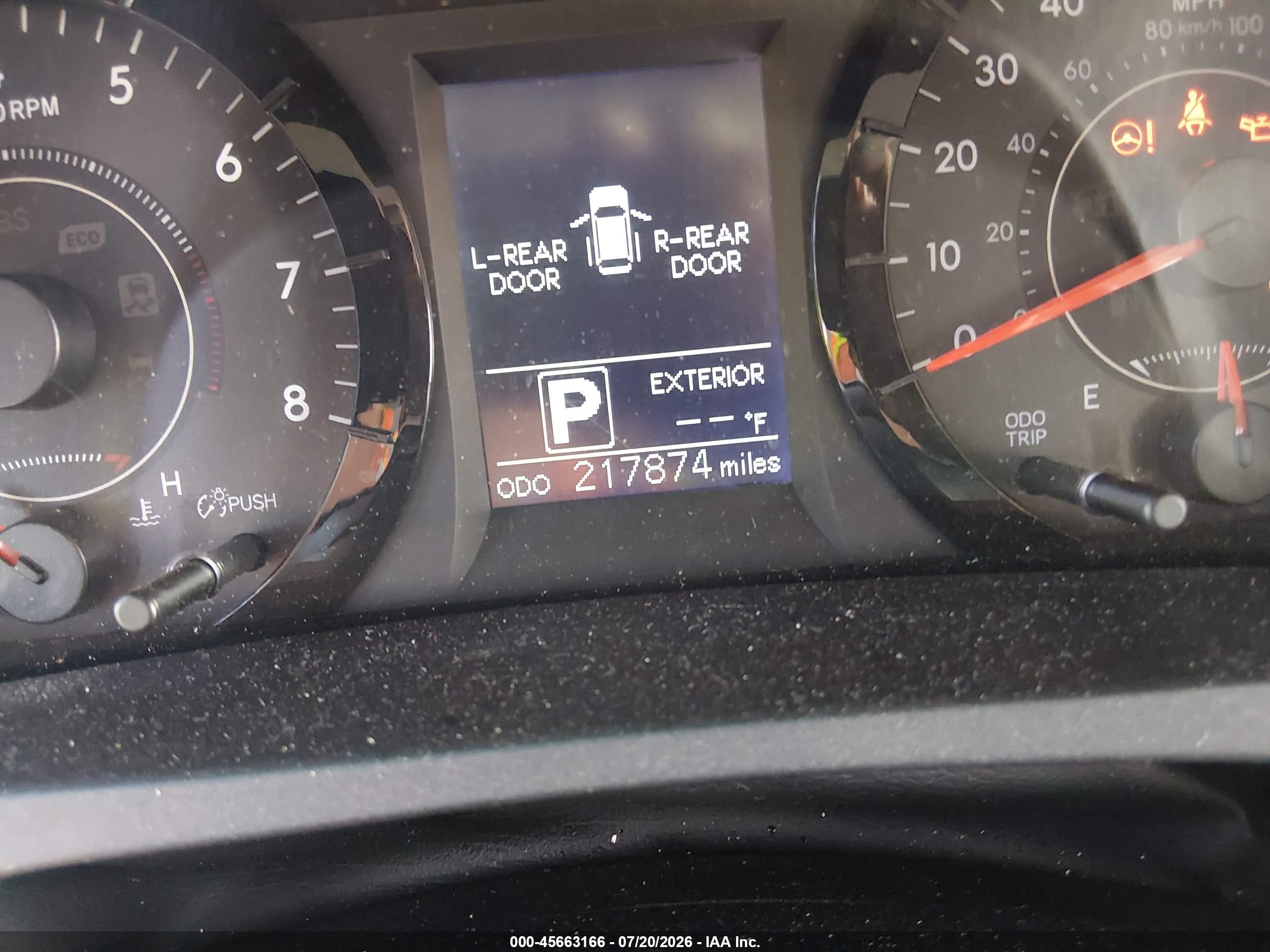 2015 Toyota Sienna Le 7 Passenger Silver vin: 5TDJK3DC2FS104273
